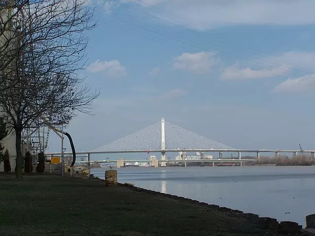 The Veterans' Glass City Skyway; Toledo Skyway Bridge