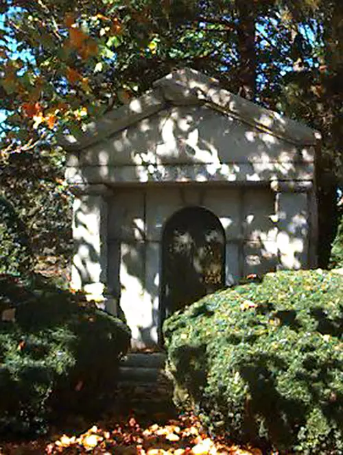 The Breyman family mausoleum